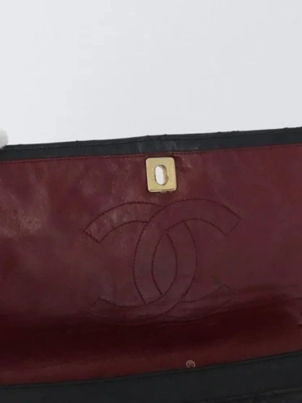 CHANEL brand	chanel color	black